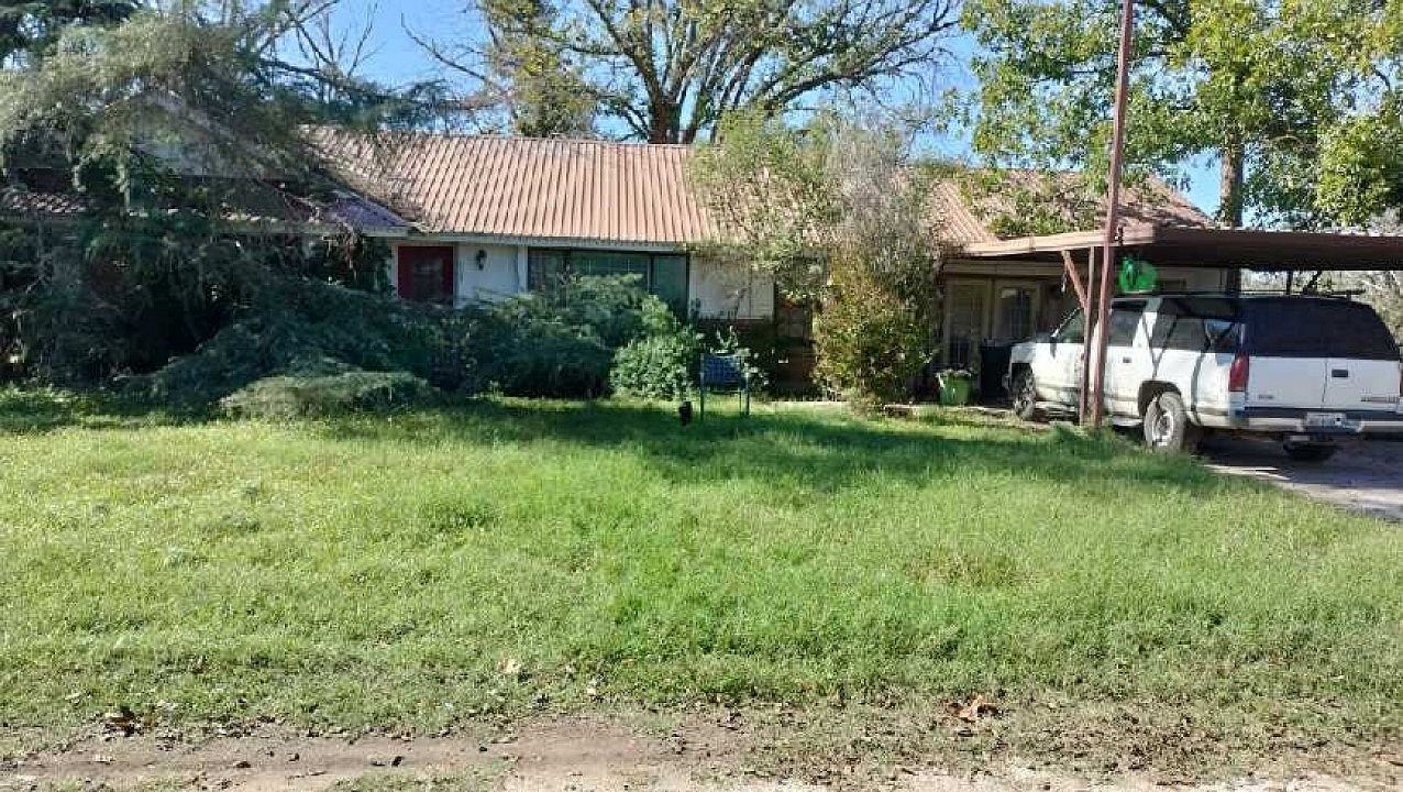 702 Starkey St, Bangs, TX 76823 MLS 20489137 Zillow