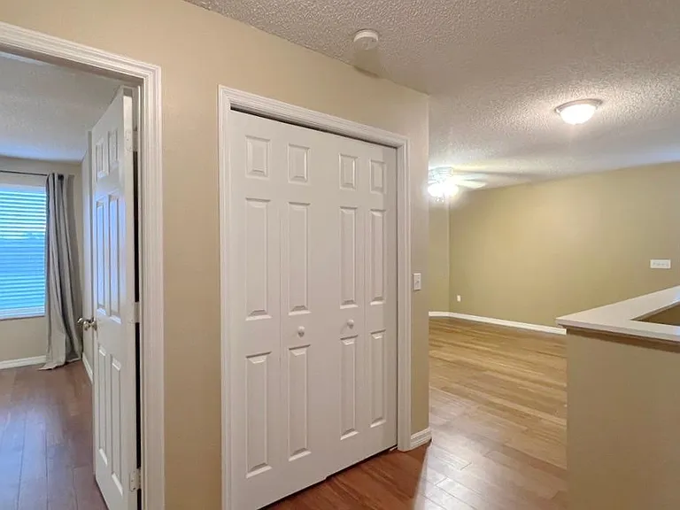 831 Horseshoe Falls Dr — Photo 11