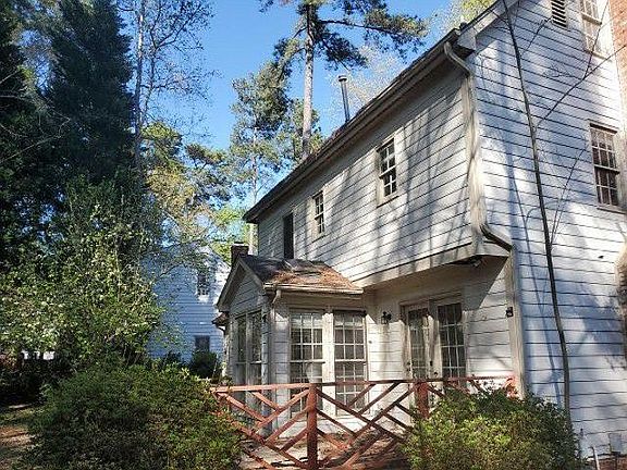 3rd image of 107 Parkcanyon Ln