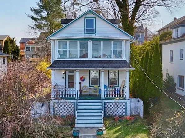 25 Belleview Avenue, Ossining, NY 10562