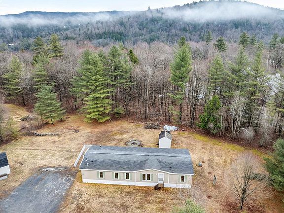 5th image of 96 Lower Pines Road