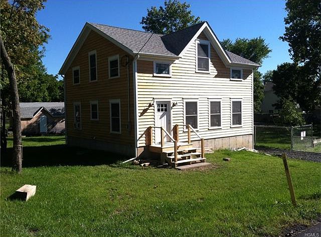 1st image of 27 Bruen Pl