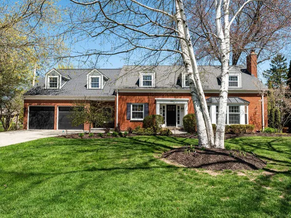 972 East Fox LANE, Fox Point, WI 53217