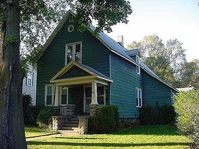 362 3rd St, Manistee, MI, 49660
