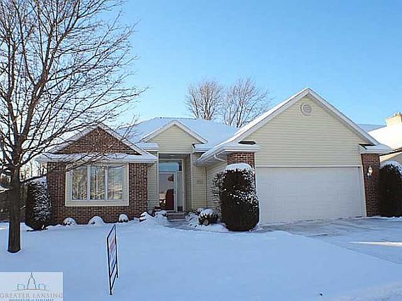 2nd image of 440 White Pine Blvd