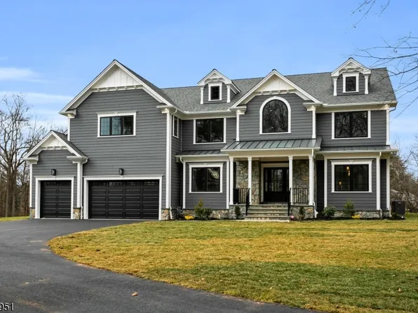 105 Washington Rock Rd, Watchung Boro, NJ 07069