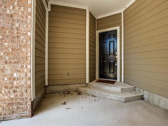 3rd image of 8624 Forest Highlands Dr