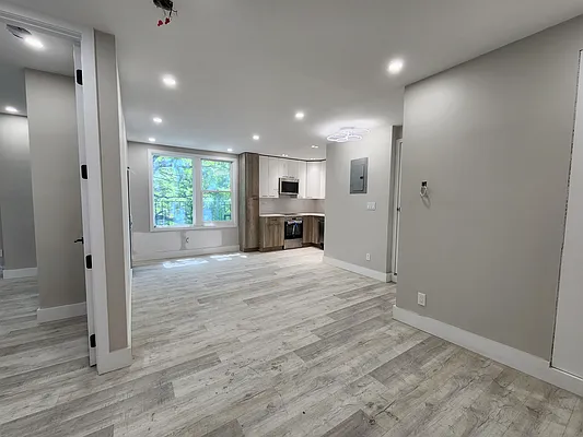 Rented by Ideal Properties Group | media 3