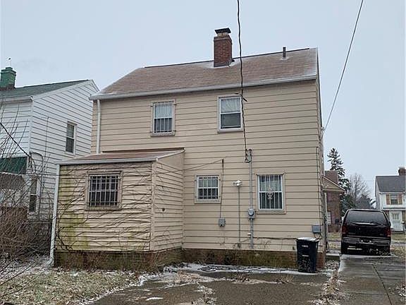 3rd image of 16811 Glendale Ave