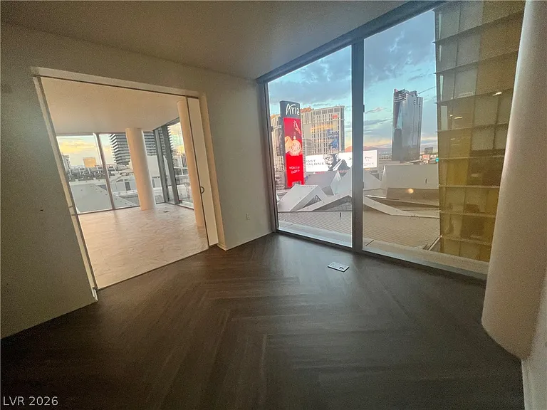 3726 Las Vegas Blvd S #811 — Photo 26