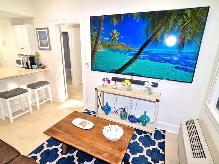 235 Sunrise Ave #1005 — Photo 9