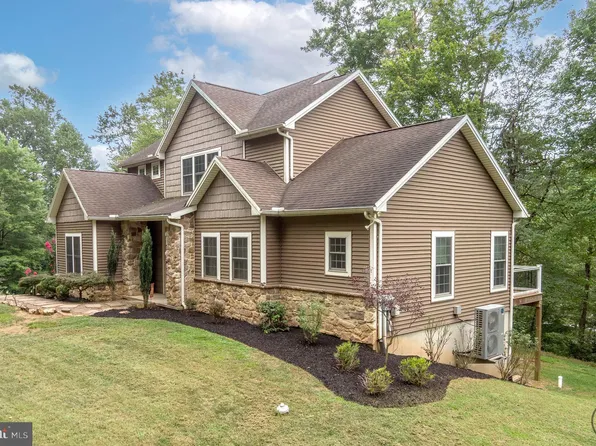 1271 Fox Hollow Rd, Shermans Dale, PA 17090