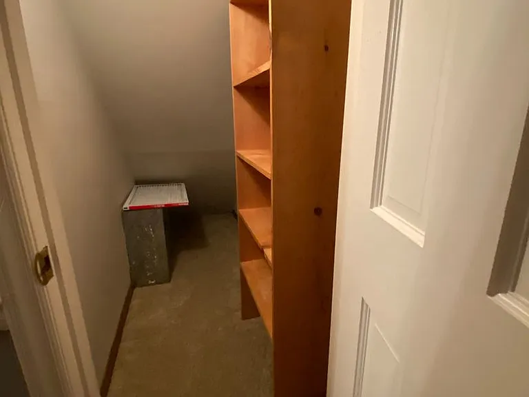 1407 June Rd — Photo 10