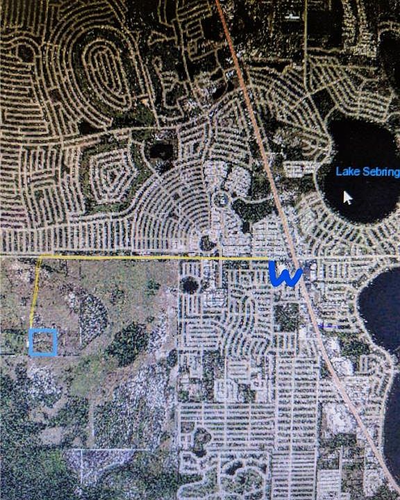 2nd image of 1300 Blueberry Rd