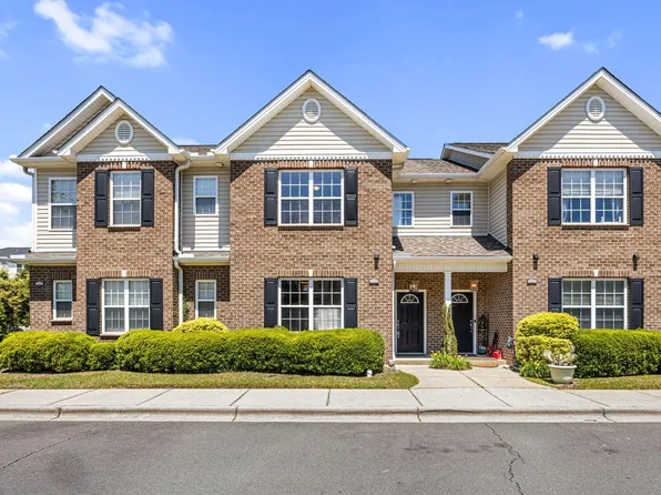 379 E Willhaven Dr, Fuquay Varina, NC 27526