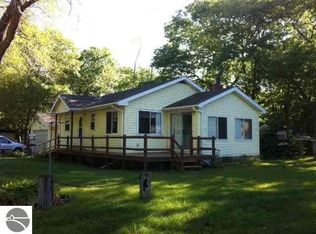 8 South St, Au gres, MI