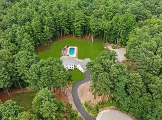 14 Silver Ledge Dr, Sutton, MA 01590
