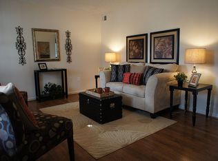 13100 Kumar Ct, Woodbridge, VA 22193