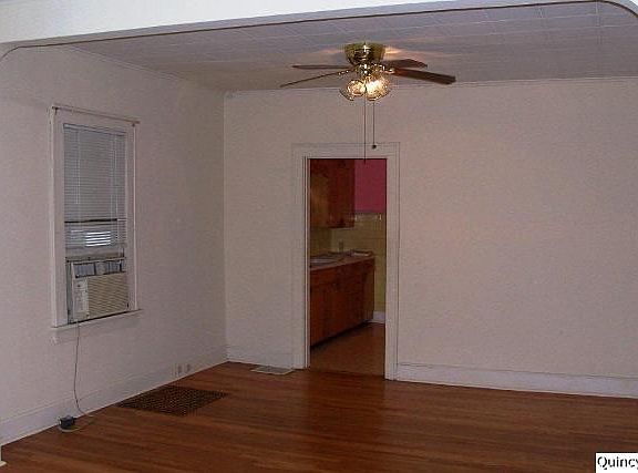 Home for Sale in Quincy, IL $69,900