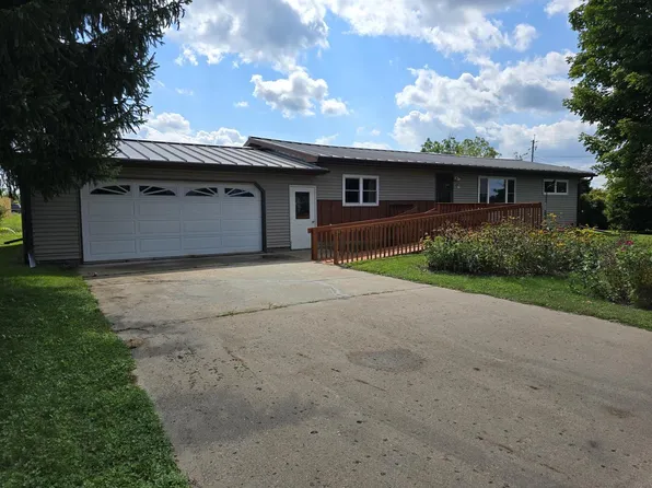 511 E Taft STREET, Blair, WI 54616