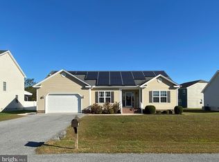 10394 Country Grove Cir, Delmar, DE 19940