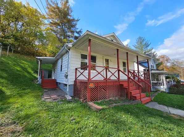 260 Henrytown Rd, Saltville, VA 24370