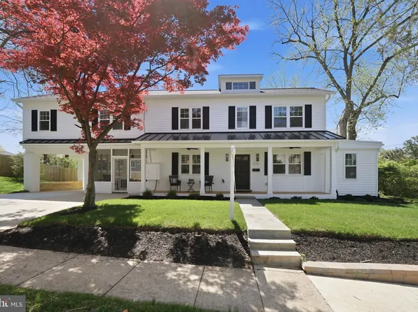 4218 Brookfield Dr, Kensington, MD 20895