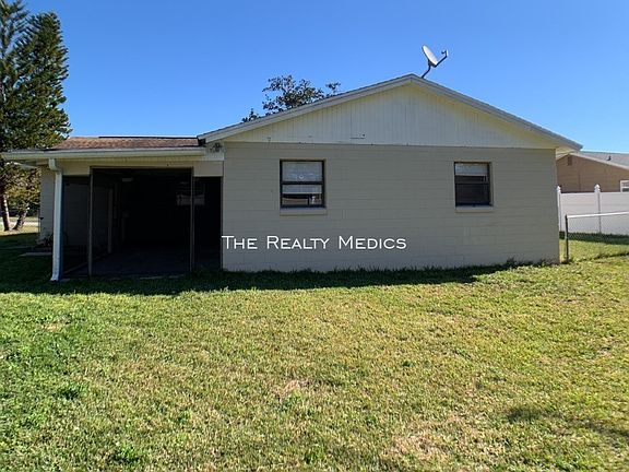 4th image of 7864 Toledo St