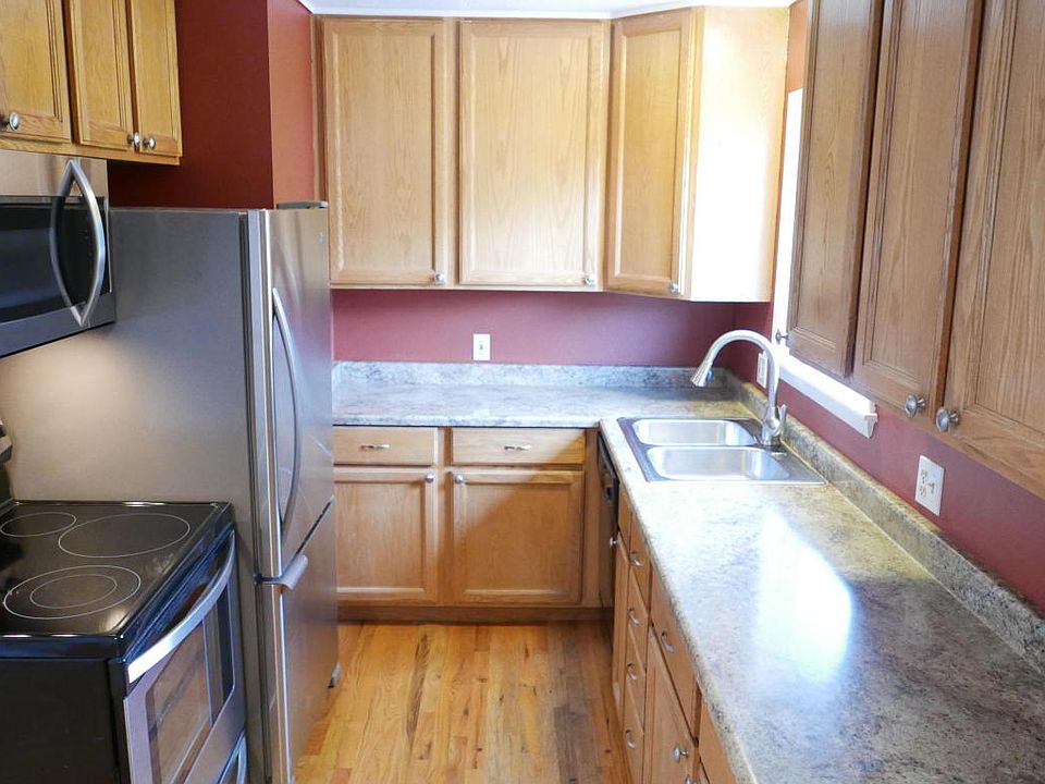 1st image of 871 W Snow King Ave #10
