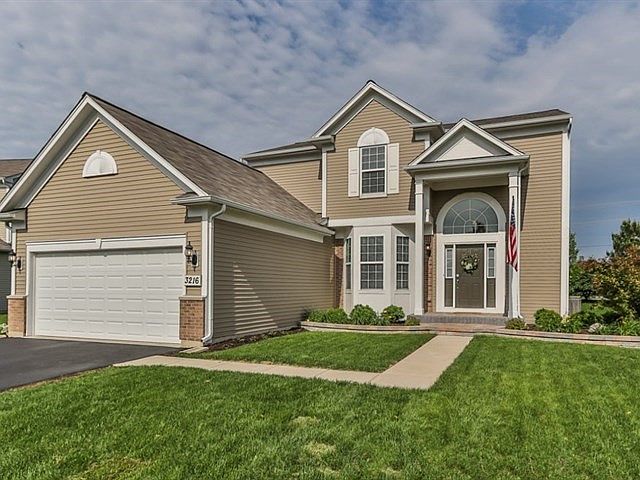 1st image of 3216 Drury Ln