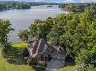 3032 Sadler Rd, Charlotte, NC 28278