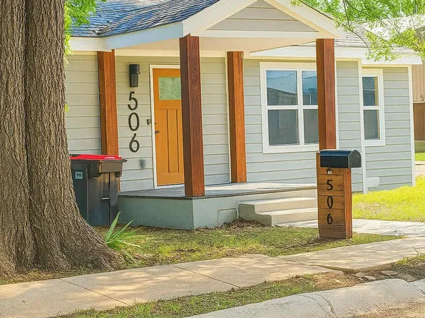 506 E Price St, Paris, TX 75460