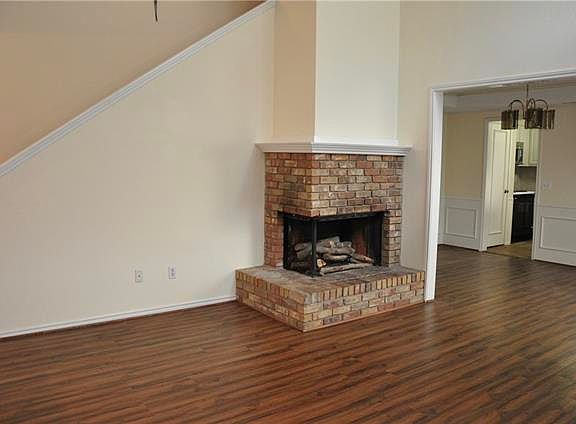 3rd image of 17091 Vinland Dr