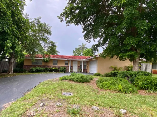 2770 NE 32nd Street, Lighthouse Point, FL 33064