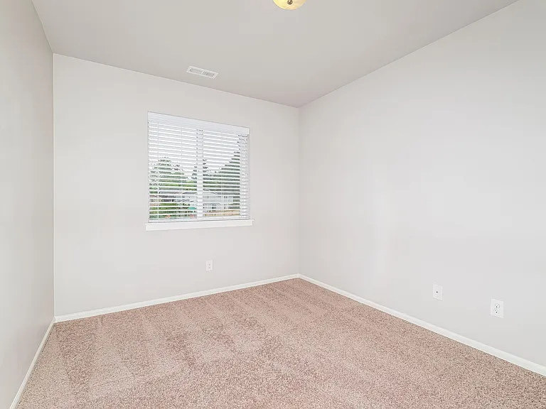 9701 S 245th Pl — Photo 6