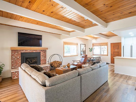 3rd image of 28960 Snowwhite Ridge Dr