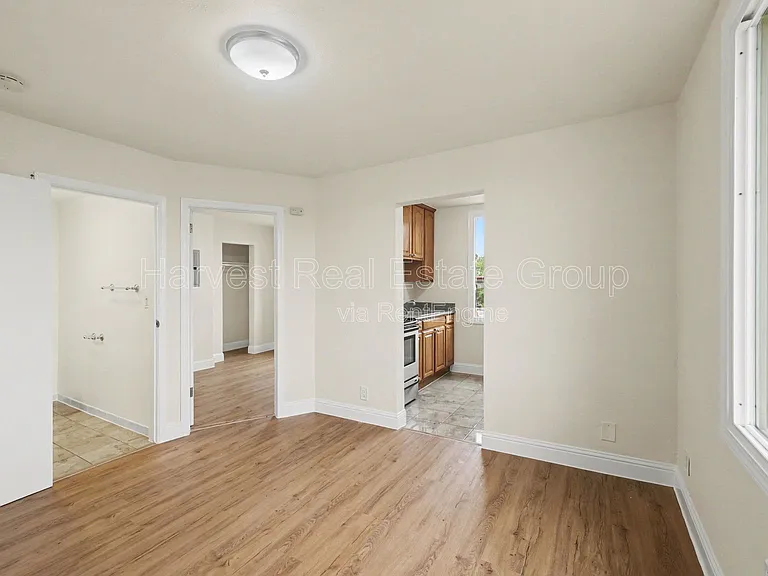 Peralta St — Photo 2