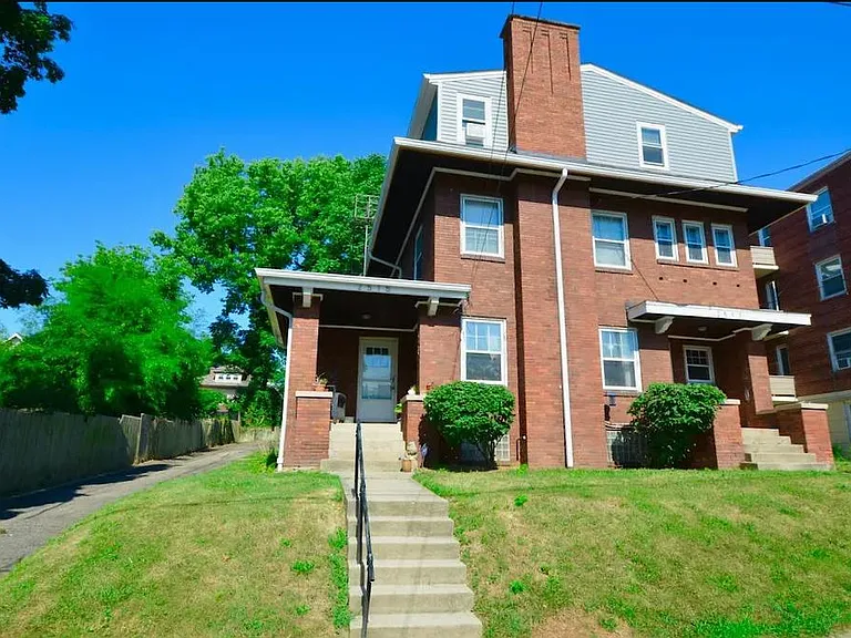 2515 Hackberry St #2 — Photo 1