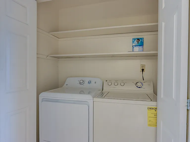 4050 W Lake Sammamish Pkwy NE #204 — Photo 13