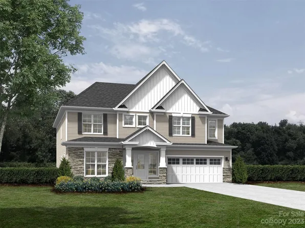 4505 Foxview Ct, Charlotte, NC 28270