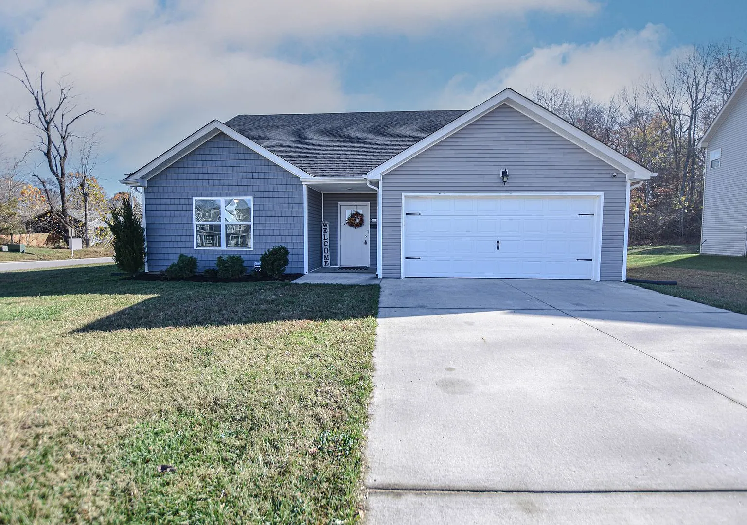 Pet Friendly Three Bedroom! — Photo 1