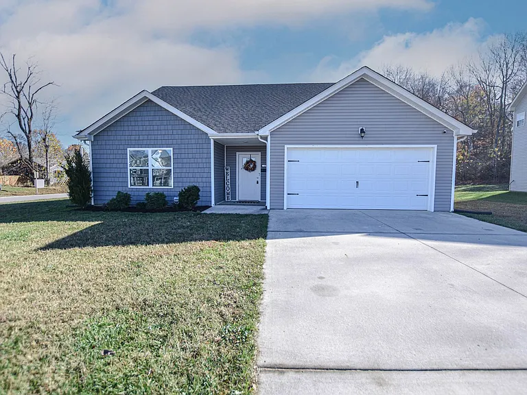 101 Cotton Ct — Photo 1