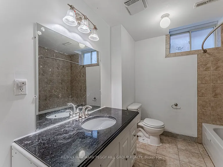 30 Jessica Dr #LOWER — Photo 9