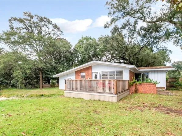 6716 Three Notch Rd, Mobile, AL 36619