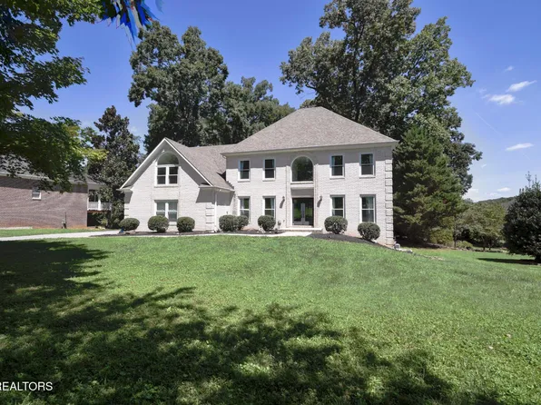 140 Windswept Dr, Lenoir City, TN 37772