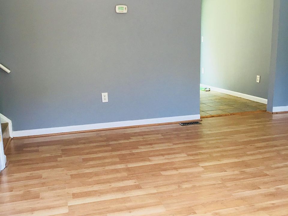 1st image of 18065 Tebbs Ln