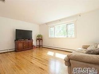 4th image of 12 Ross Ave