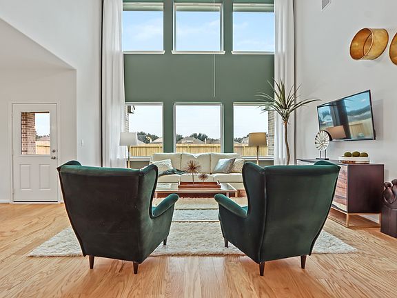 Open and airy floorplan