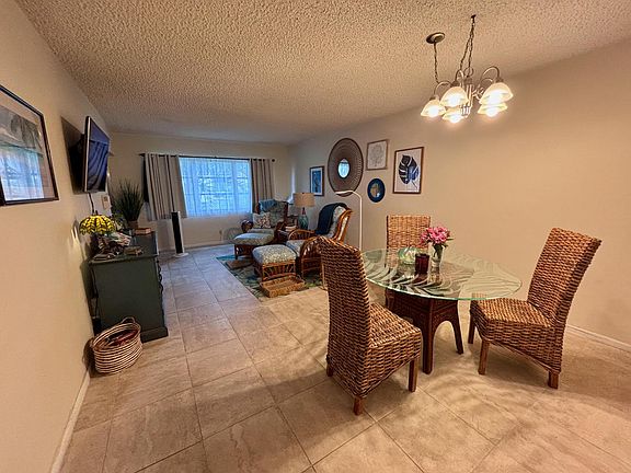 4th image of 400 NE 20TH Street #B208