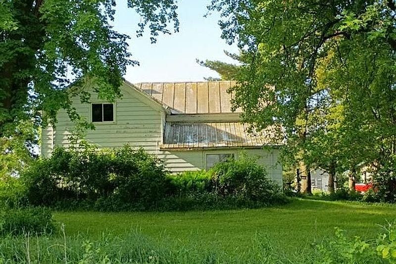 1st image of W4181 Heintown Rd